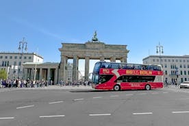 2 Tours Hop On - Hop Off panorámicos con el autobús de doble piso en Berlín con Stromma