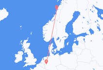 Flyreiser fra Sandnessjøen, Norge til Köln, Tyskland