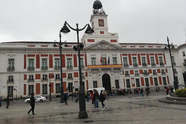 Madrid Old Town Walking Tour with Small Group 