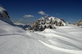 Dolomitin ja ensimmäisen maailmansodan alueiden hiihtokierros Cortina d'Ampezzosta