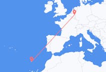 Flyreiser fra Funchal, Portugal til Maastricht, Nederland