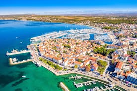 Traslado privado: Zadar (aeropuerto) a/desde Biograd na moru o Crvena Luka Resort