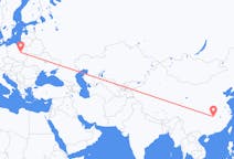 Flyreiser fra Yueyang, Kina til Warszawa, Polen