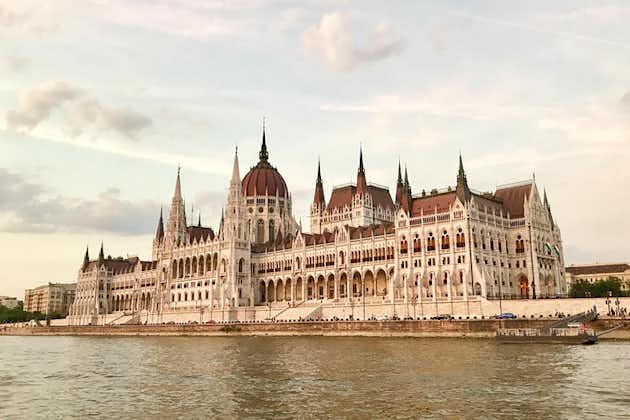 ブダペストの建築：地元の専門家とのプライベート ツアー