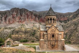 Excursion d'une journée: Erevan - Khor Virap - Noravank - Exploitation viticole Areni