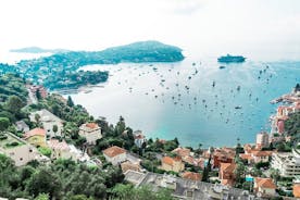 Traslado privado de ida desde Cannes a Niza, parada de 2 horas en Antibes