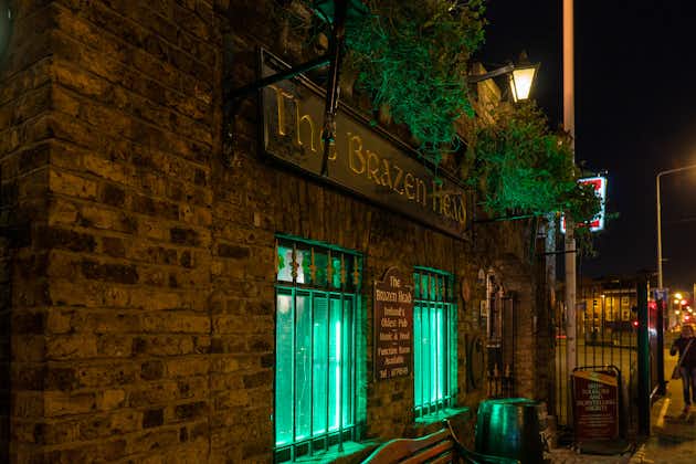Photo of Brazen Head Pub at night in Dublin, Ireland.