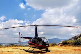 Traslado privado en helicóptero desde Santorini a Atenas