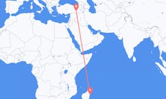 마다가스카르 생트 마리 섬에서 출발해 터키 디야르바키르에게(으)로 가는 항공편