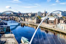 Stand up paddleboarding tours in Newcastle-upon-Tyne, England