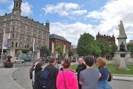 Spaziergang durch das Stadtzentrum von Belfast Troubles (10:30 Uhr)