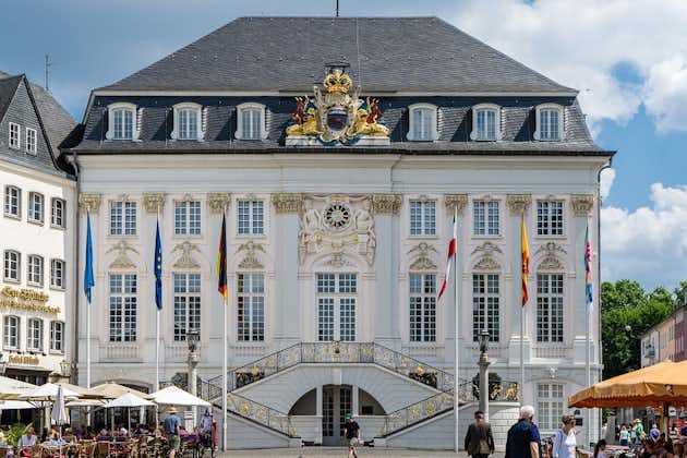 Photo of Old City Hall in Bonn in Germany by Kiddopedia