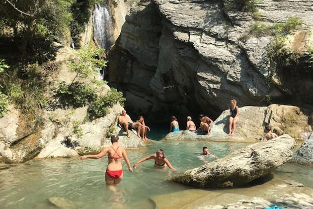 Cascade de Bogove et dégustation de vins /Par Vato