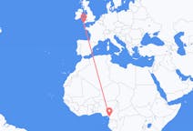 Flyreiser fra Douala, Kamerun til Newquay, England
