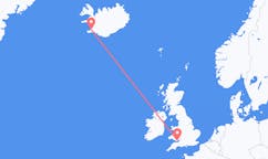 Fly fra byen Cardiff, Wales til byen Reykjavik, Island