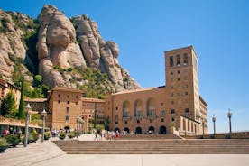 Tur til Barcelona og Montserrat med prioritert adgang til Park Güell