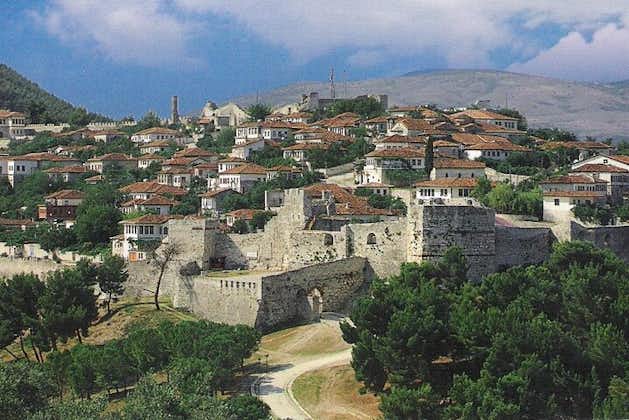 Tour privado de día completo de Berat y Durres desde Tirana