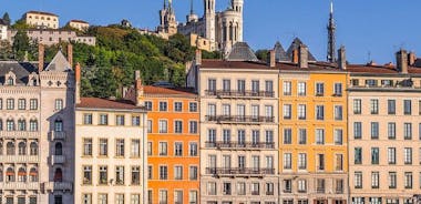 Descubre los lugares más fotogénicos de Lyon con un local