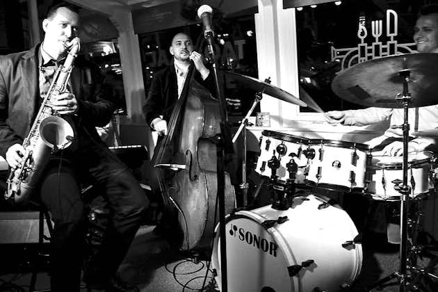 Jazzboat a Praga: Popolare crociera serale con musica jazz dal vivo