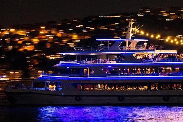 Crucero con cena por el Bósforo y auténticos espectáculos nocturnos turcos | Recogida incluida