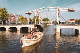 Amsterdam Open Boat Canal Cruise med Live Guide og Onboard Bar