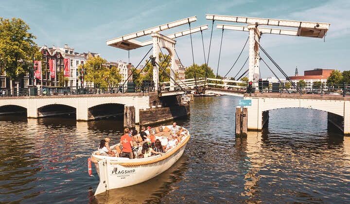 Amsterdam Open Boat Canal Cruise with Live Guide and Onboard Bar