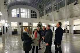Pienryhmä 3 tunnin historiallinen kierros Wienin jugendissa: Otto Wagner ja kaupunkijunat