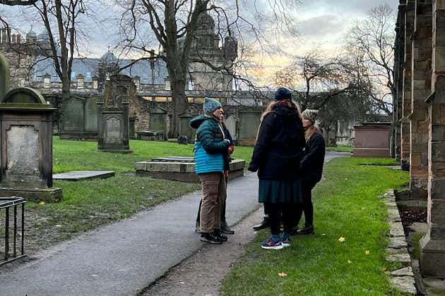 爱丁堡：私人闹鬼墓地徒步之旅