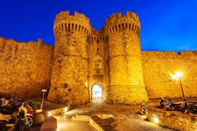 Speurtocht door de oude binnenstad van Rhodos en zelfgeleide tour langs de beste bezienswaardigheden