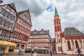Explore Frankfurt in 1 hour with a Local
