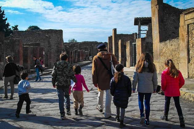 Excursion privée : visite de Pompéi avec option de visite en famille