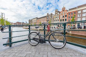 Explore Amsterdam in 90 minutes with a Local