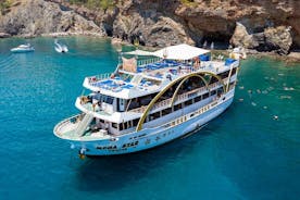 Antalya Mega Star Yacht Tour with Lunch, Foam Party & Transfer