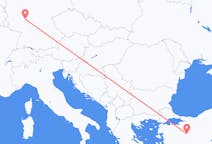 Flyreiser fra Kütahya, Tyrkia til Frankfurt, Tyskland