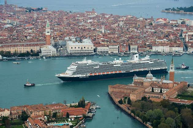 Venice Shared Arrival Transfer: Marittima Cruise Port to Central Venice