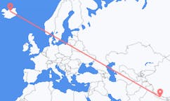 航班从尼泊尔博克拉市到阿克雷里市，冰岛塞尔