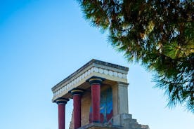 クノッソス宮殿とイラクリオンへのガイド付きツアー