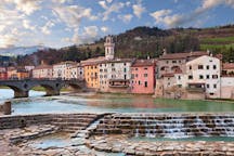 Melhores viagens para vários países em Forli, Itália