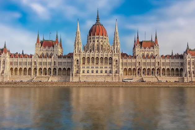 Private Transfer from Split to Budapest with 2 hours for sightseeing