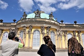 Giro turistico di mezza giornata di Potsdam, con visita guidata al Palazzo di Sanssouci da Berlino