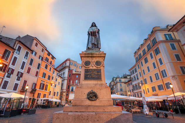 photo of Campo de' Fiori in Rome, Italy at dawn. (Inscription Translates: "June 9, 1869 To Bruno - from the age he divined - here where the fire burned").