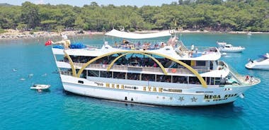 Kemer: Luxury Yacht Tour lähellä Olympus ja Phaselis Bay lounaalla