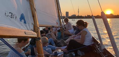 Hamburg Small-Group Sunset Sailing Cruise on Lake Alster