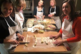 Cesarine: Pasta & Tiramisu Class at a Local's Home in Sorrento