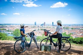 E-Bike Tour by ComhiC - 2h00 Two Hills of Lyon