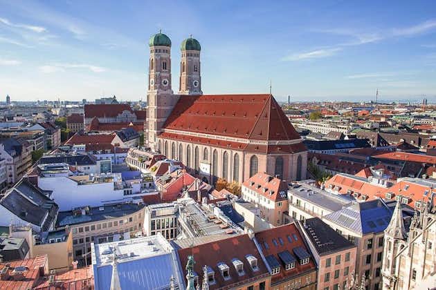 Traslado privado de Frankfurt a Munich con 2 horas para hacer turismo