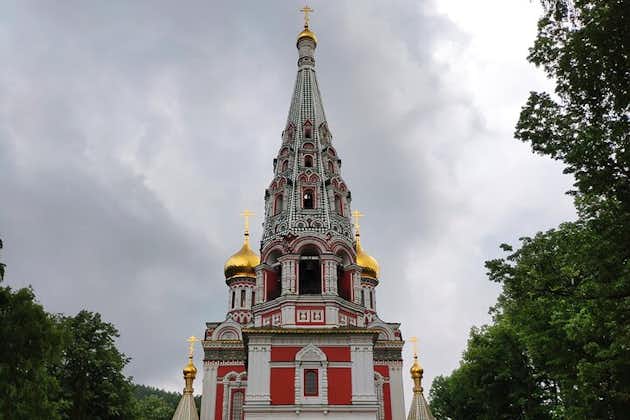 Église et monument de Shipka + vaisseau spatial Buzludzha autoguidé