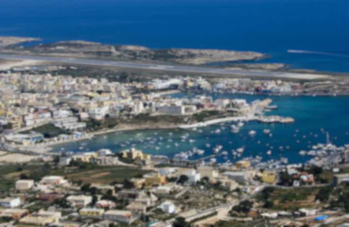 Fly fra Essaouira til Lampedusa