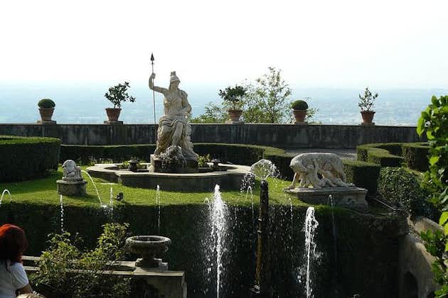 Visite privée de la villa d'Hadrien et de la villa d'Este à Tivoli au départ de Rome