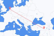 Flyrejser fra Amsterdam, Holland til Diyarbakir, Tyrkiet